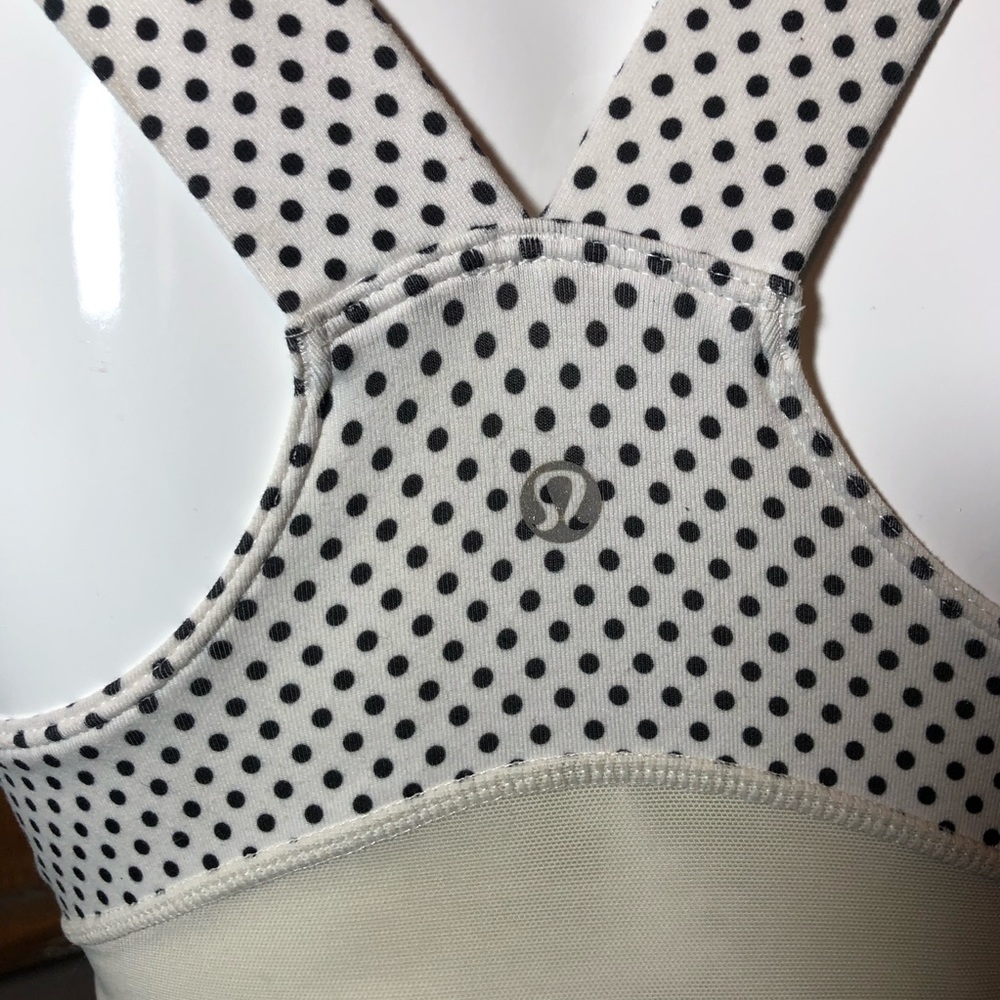 Lululemon workout top
